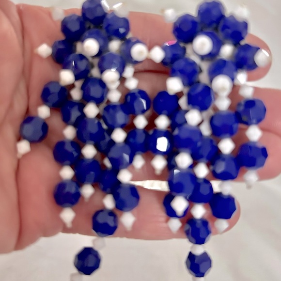 VINTAGE COBALT BLUE & WHITE LOADED SWAROFSKI CRYSTAL EARRING (NEW) HAND MADE - Picture 7 of 9